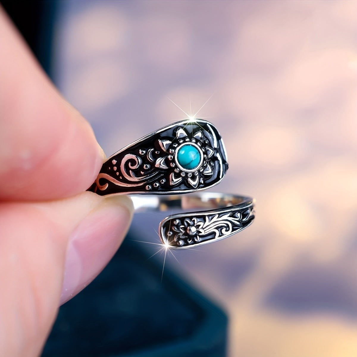 925 Silver Spoon Ring - Exquisitely Carved With Sunflowers, Embellished With Inlaid Turquoise. It Is An Eternal Wedding Jewelry, A Highlight Of Daily Outfits. With Superior Quality.